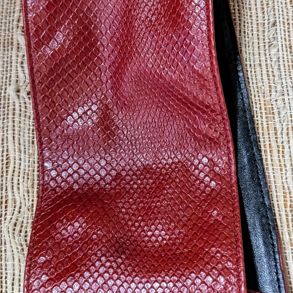 Saint Laurent Rouge Faux Python Tie Belt NEW - Picture 4 of 5